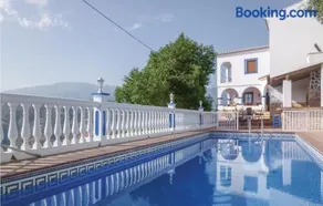 Stunning Home In Sayalonga With Wifi - Image 1