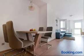 cosy apartment in perfect location - Image 1