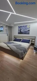 Studio Suha living - Image 2