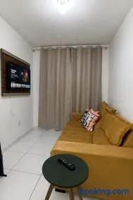 Apto 2 Quartos, Piscina, Garagem e Cozinha Completa, Bem Localizado - Image 2