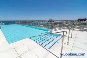 Room City Estepona Infinity 3BR & parking 2P - Image 2