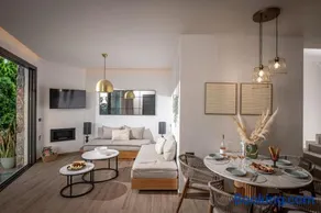 Euphoria Seafront Residence - Image 3