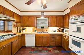 Relax and Play 3BR Retreat w Sunroom - Image 4