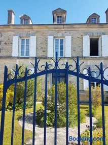 Maison Aunac - Image 1