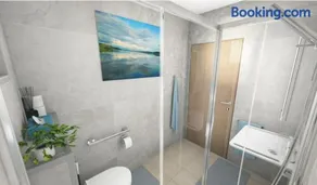 Martha's Alpine Apartment - Image 2
