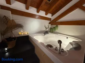 Lo Attic - Image 4