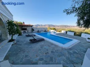 Mediterranean Villa Megara - Image 2