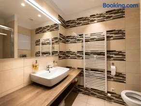 Apartment Elegance Hrebienok - Image 5