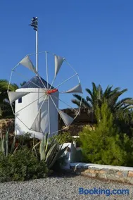 Anemomylos Houses - Image 1