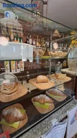 Desdemona House Pub - Image 3