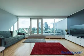 AirHome - Heart of City Center - Image 1