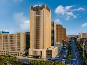 Park Inn by Radisson Tianjin Jinghai Wanda Plaza - Image 1