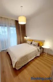 Luxury modern new apartment with garden&free parking,close to Wroclaw self check-in 24h - Image 3