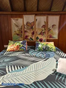 Vaiotaha Lodge - Image 2