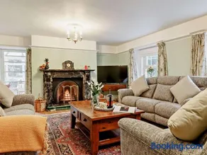4 Bed in Tavistock oc-92491 - Image 1