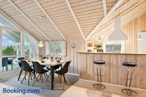 Family-Friendly And Well-Maintained Holiday Home With Sauna And Ev Charger Near Gjerrild Beach - Image 2