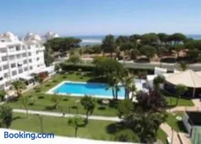 Urbanización Pinares del Portil Bajo en primera línea de Playa - Image 1