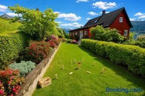 Casa Hauge BB Sunrise Room - Image 3
