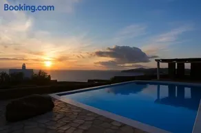 Stylish Mykonian apartment Semi-Private huge Pool - Image 1