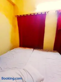 Hotel Geet Residency - Image 1