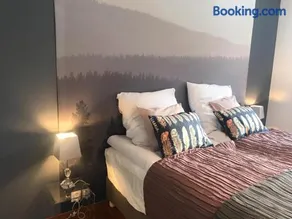 4 All Apartament - Image 1