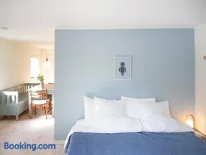 Kamilla's cottage, 1 km. from the beach - Image 2