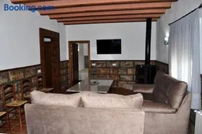Casa rural Molino S CAZORLA PISCINA COMPARTIDA - Image 2