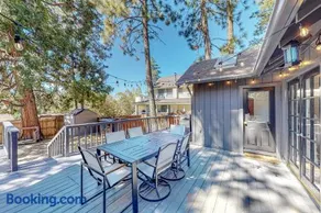 Double View Lodge - Image 1