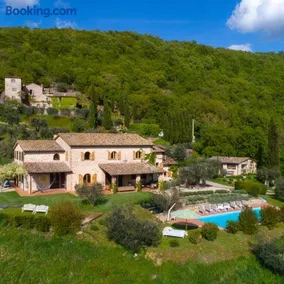 Farmhouse in Umbria - Image 3