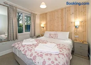 Jamies Cragg Holiday Park - Image 2