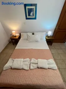 Andrianas Apartment - Image 1