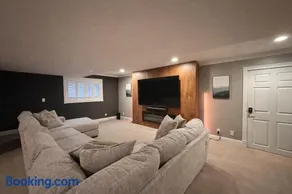 Golf Course Getaway - Image 4