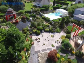 Maison 5 étoiles avec Jardin Zen Arcade et Salle de Jeu - Image 2