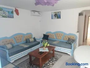 Studio Yakina - Image 1