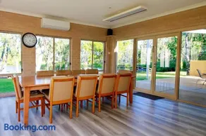 Barry's Riverside Retreat - Image 2