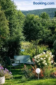 Dom na Przedgórzu - Apartamenty z ogrodem i widokiem na Góry Izerskie - Image 2