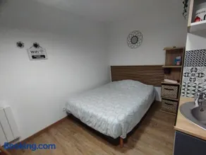 La room - Image 2
