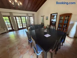Large house in the best weather area - Image 3