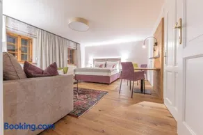 Modernes Apartment in altem Bauernhaus - Image 2