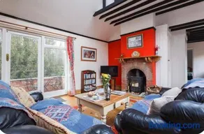 Spout House Studio - Image 5
