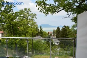 Hilltop Apartments - Image 2