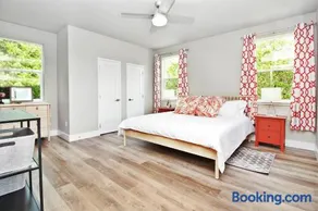 River Road Retreat - Image 3
