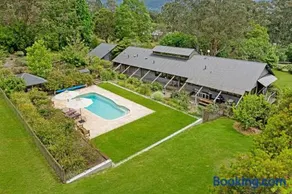 Kookaburra Hill, Kangaroo Valley - Image 1