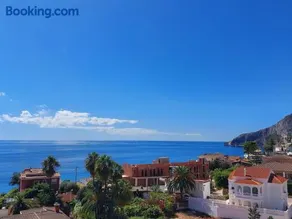 Vistas al mar. Junto a la playa. Garaje y piscina. - Image 1