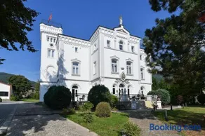 Chateau Franz - Image 2