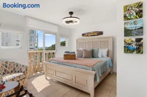 Costa Ensenada Penthouse 505 across the street from Balneario beach - Image 4