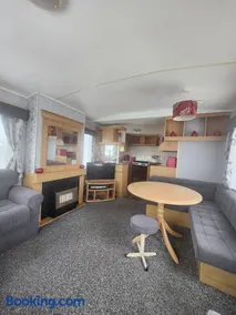 Kingfisher OAK 1098 Dees Caravan Lettings - Image 4