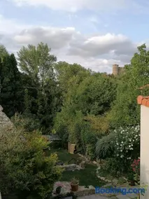Grand studio avec vu sur château - Image 2