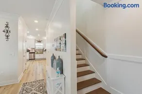 Cozy 3 Bedroom Family Beach Home in Galveston - Image 4
