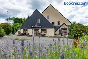 Hôtel Restaurant Ardesia - Image 3